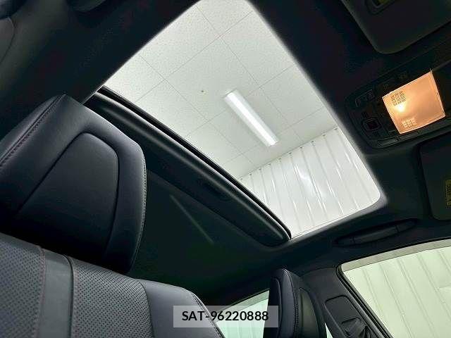 Toyota CROWN SEDAN 2013-04 7722240-4