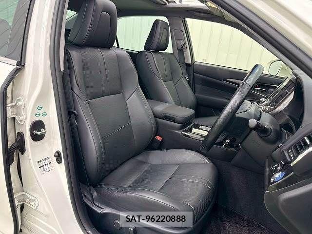 Toyota CROWN SEDAN 2013-04 7722240-8