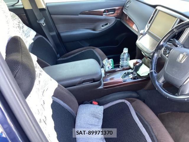Toyota CROWN SEDAN 2014-03 7783833-12
