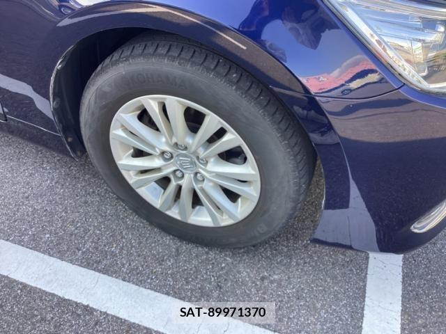 Toyota CROWN SEDAN 2014-03 7783833-3