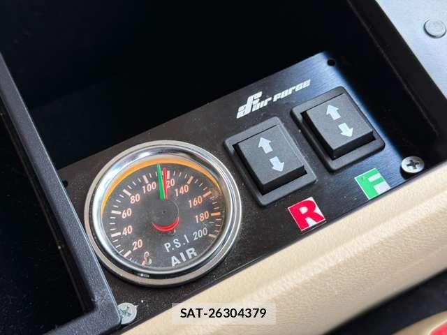 Toyota CROWN SEDAN 2013-04 7783855-6