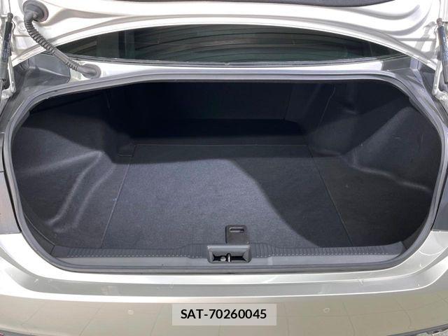 Toyota CROWN SEDAN 2018-12 7783879-9