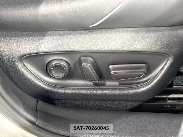 Toyota CROWN SEDAN 2018-12 7783879-5