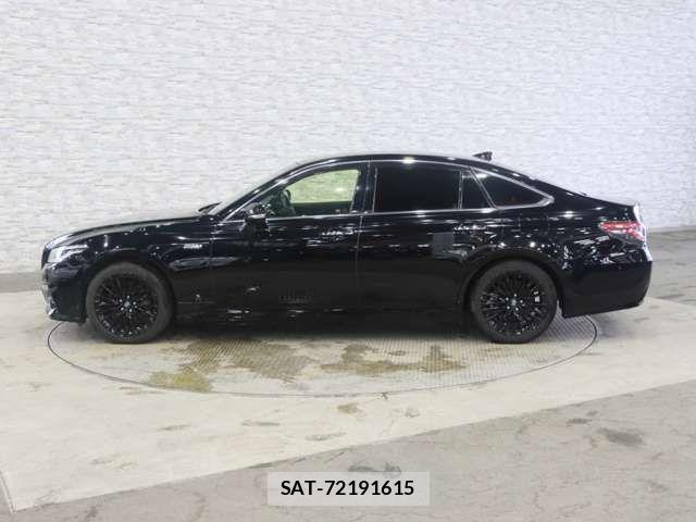 Toyota CROWN SEDAN 2018-07 7783877-11