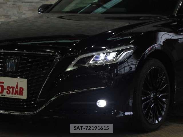 Toyota CROWN SEDAN 2018-07 7783877-14