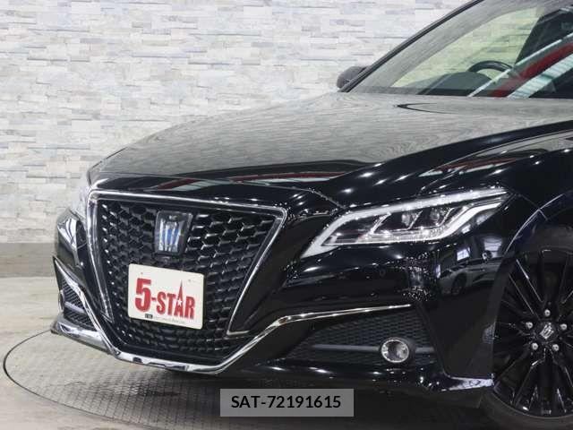 Toyota CROWN SEDAN 2018-07 7783877-15