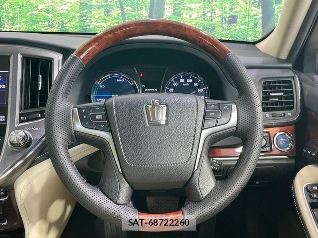 Toyota CROWN SEDAN 2013-04 7783847-10