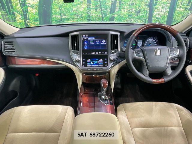 Toyota CROWN SEDAN 2013-04 7783847-1