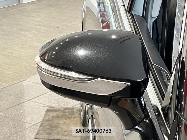 Toyota CROWN SEDAN 2013-02 7783861-28
