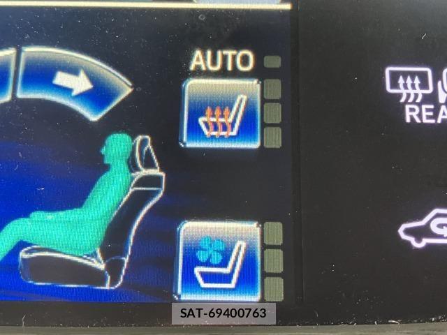 Toyota CROWN SEDAN 2013-02 7783861-4