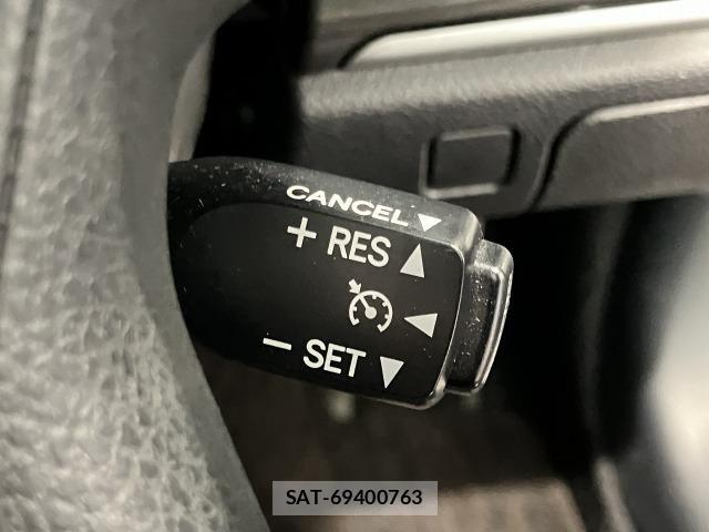 Toyota CROWN SEDAN 2013-02 7783861-5
