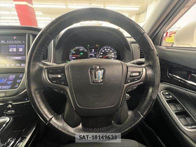 Toyota CROWN SEDAN 2016-08 7783849-9