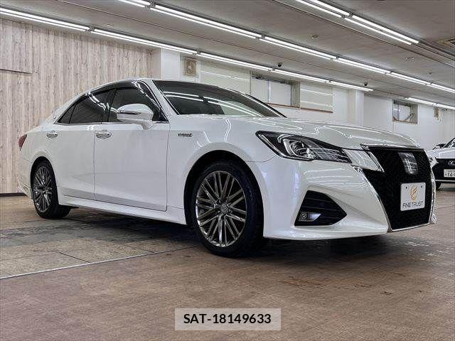 Toyota CROWN SEDAN 2016-08 7783849-14
