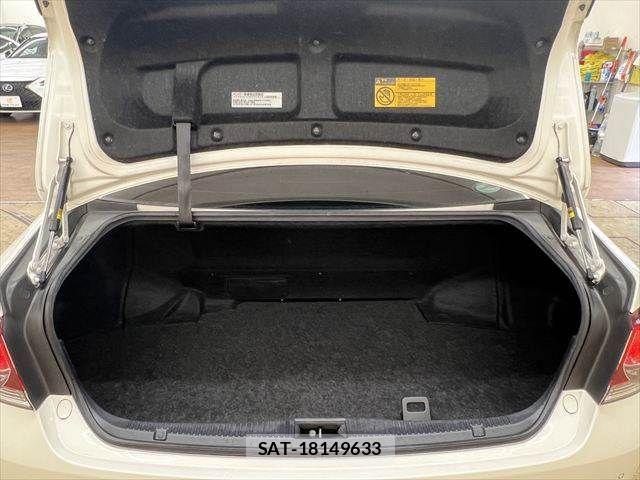 Toyota CROWN SEDAN 2016-08 7783849-8