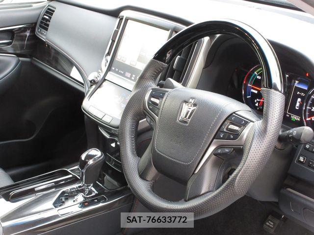 Toyota CROWN SEDAN 2016-09 7783850-7