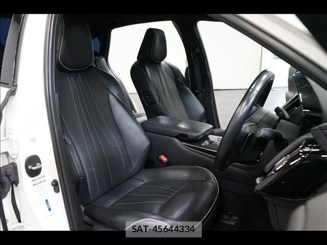 Toyota CROWN SEDAN 2018-06 7875908-16