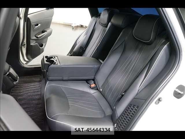 Toyota CROWN SEDAN 2018-06 7875908-17