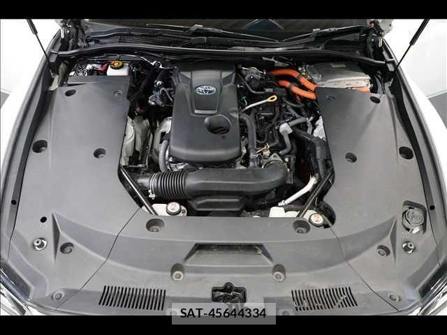 Toyota CROWN SEDAN 2018-06 7875908-19