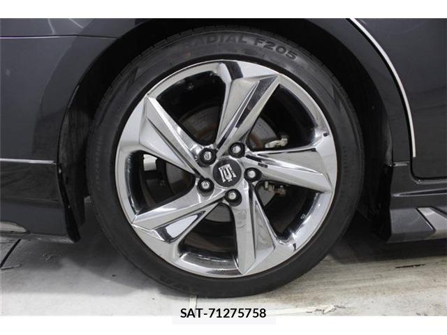 Toyota CROWN SEDAN 2018-07 7875911-25