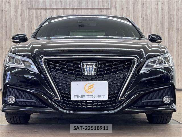 Toyota CROWN SEDAN 2019-06 7875914-13