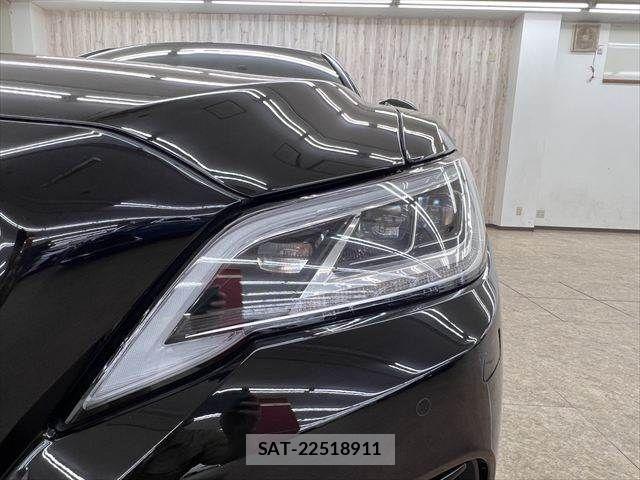 Toyota CROWN SEDAN 2019-06 7875914-20