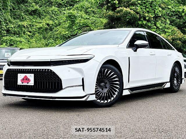 Toyota CROWN SEDAN 2025-04 7875898-0
