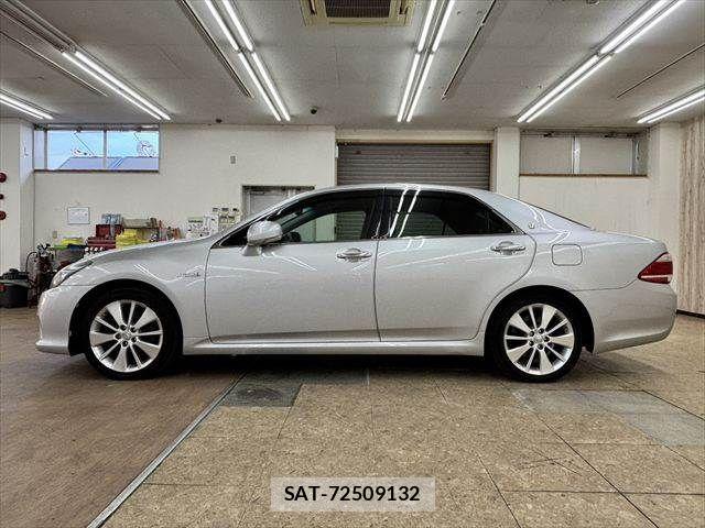 Toyota CROWN SEDAN 2010-03 7875927-19