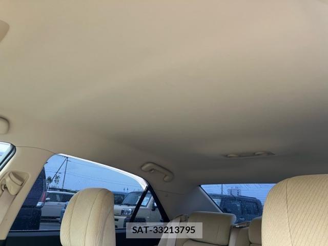 Toyota CROWN SEDAN 2015-09 7875925-18