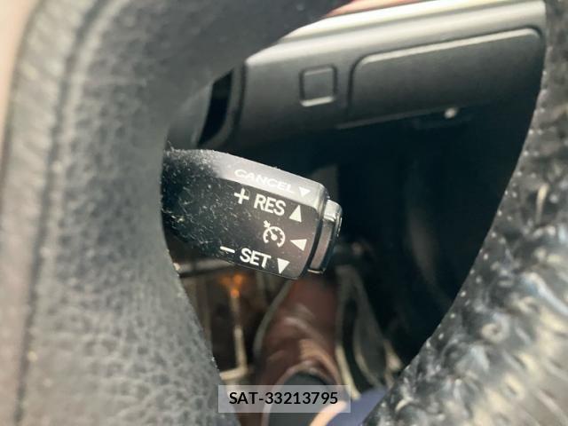 Toyota CROWN SEDAN 2015-09 7875925-23