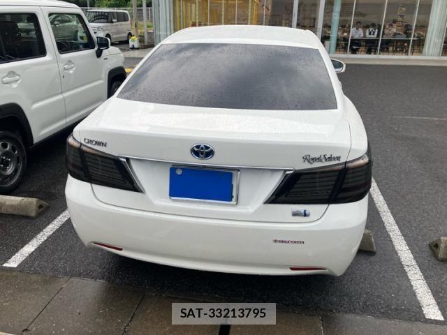 Toyota CROWN SEDAN 2015-09 7875925-3