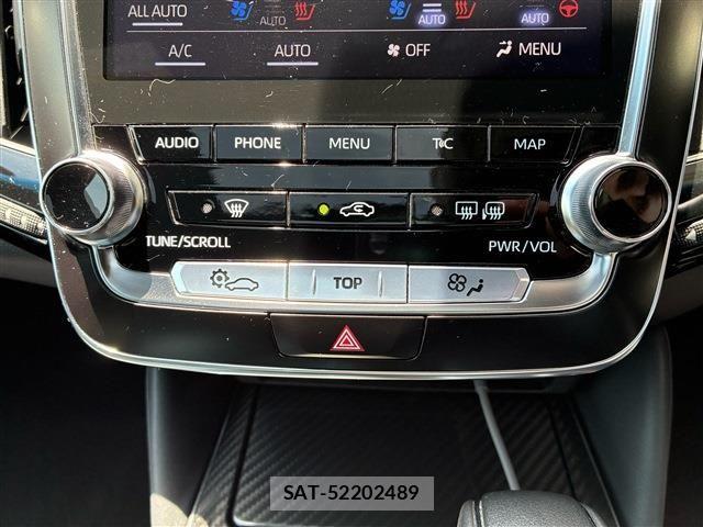 Toyota CROWN SEDAN 2018-07 7875903-11