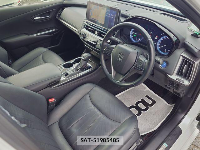 Toyota CROWN SEDAN 2021-03 7875899-10