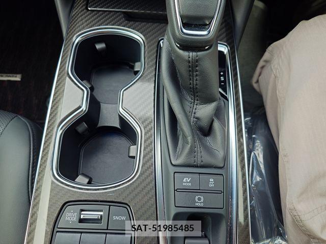 Toyota CROWN SEDAN 2021-03 7875899-18