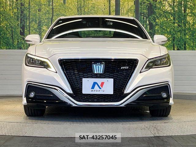 Toyota CROWN SEDAN 2021-07 7875900-13