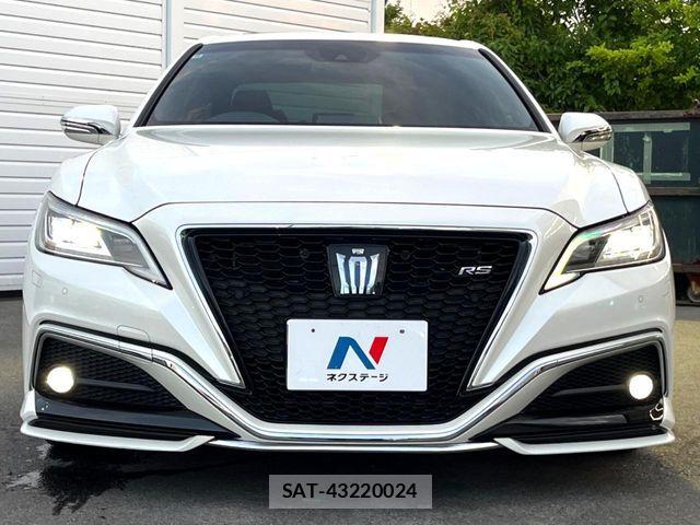 Toyota CROWN SEDAN 2018-10 7875906-13