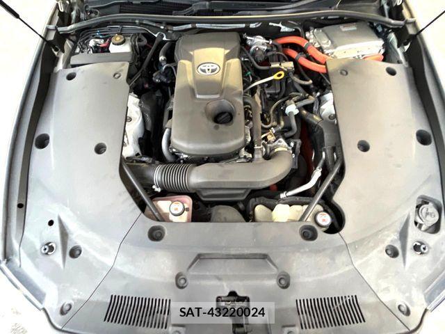 Toyota CROWN SEDAN 2018-10 7875906-17