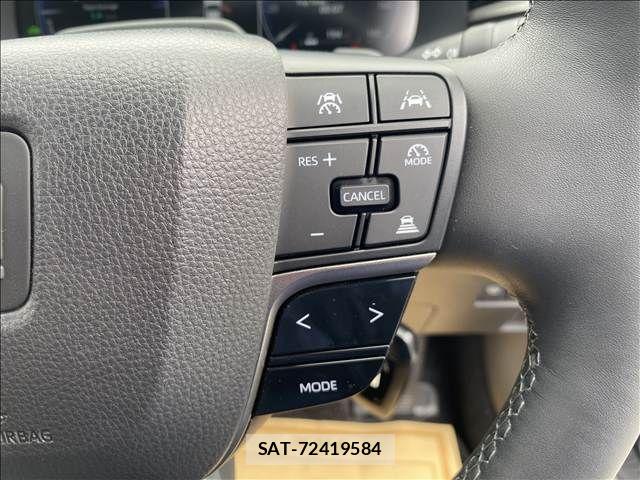 Toyota CROWN SEDAN 2024-05 7875897-12