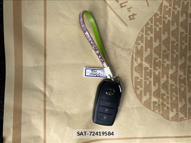 Toyota CROWN SEDAN 2024-05 7875897-18