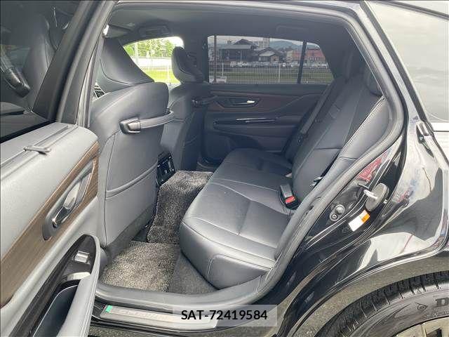 Toyota CROWN SEDAN 2024-05 7875897-5