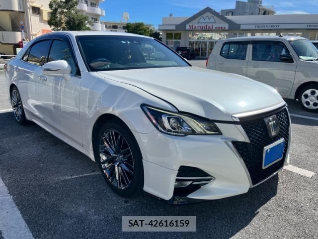 Toyota CROWN SEDAN 2017-03 7875916-0