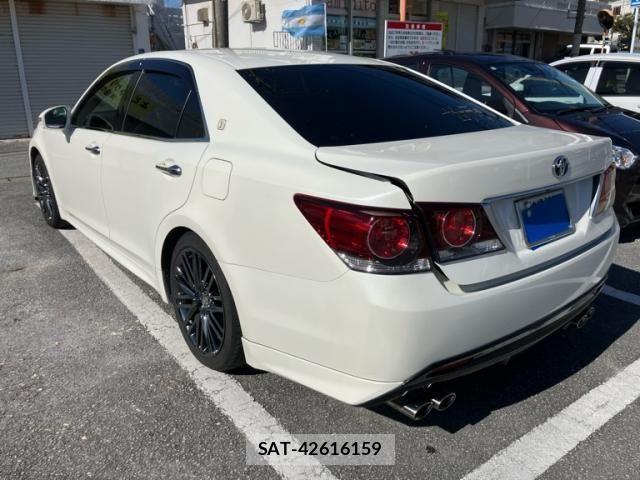 Toyota CROWN SEDAN 2017-03 7875916-10