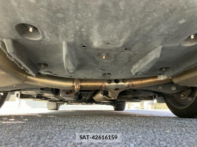 Toyota CROWN SEDAN 2017-03 7875916-11
