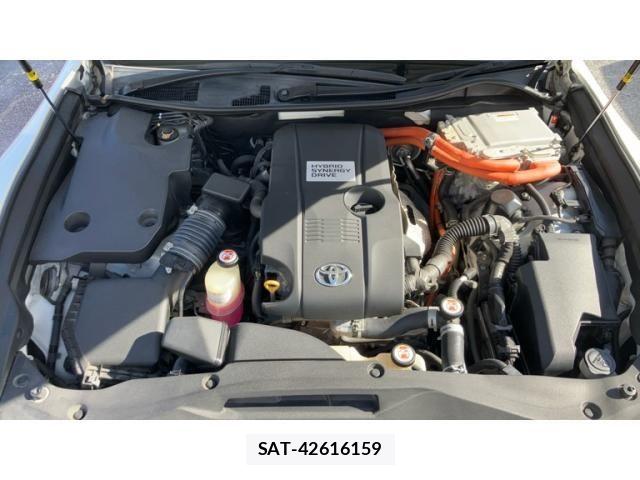 Toyota CROWN SEDAN 2017-03 7875916-29