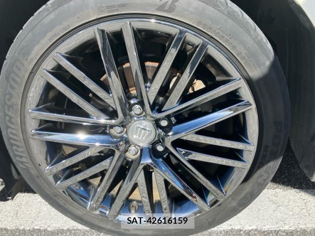 Toyota CROWN SEDAN 2017-03 7875916-8