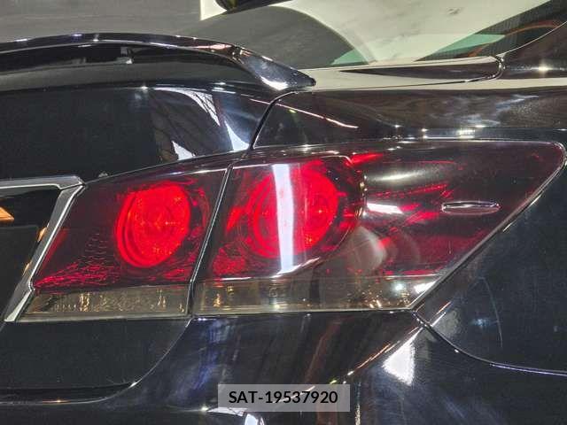 Toyota CROWN SEDAN 2013-06 7875904-9