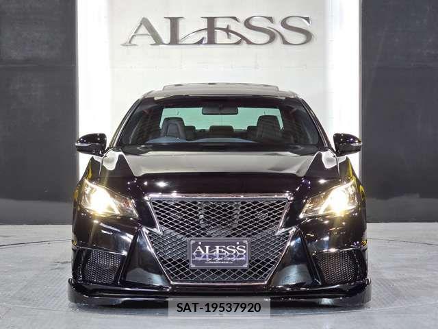 Toyota CROWN SEDAN 2013-06 7875904-10