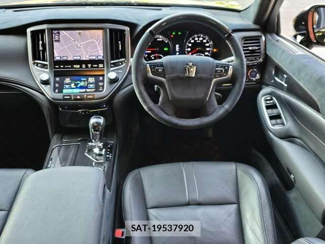Toyota CROWN SEDAN 2013-06 7875904-16