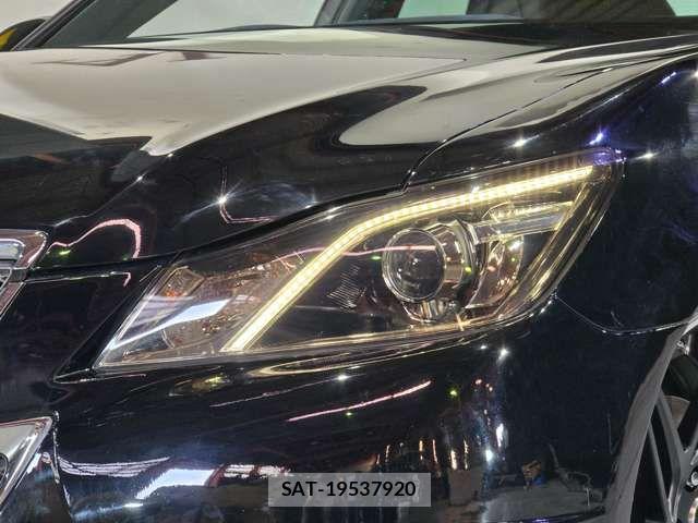 Toyota CROWN SEDAN 2013-06 7875904-7