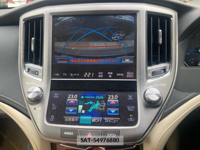Toyota CROWN SEDAN 2014-05 7875931-18