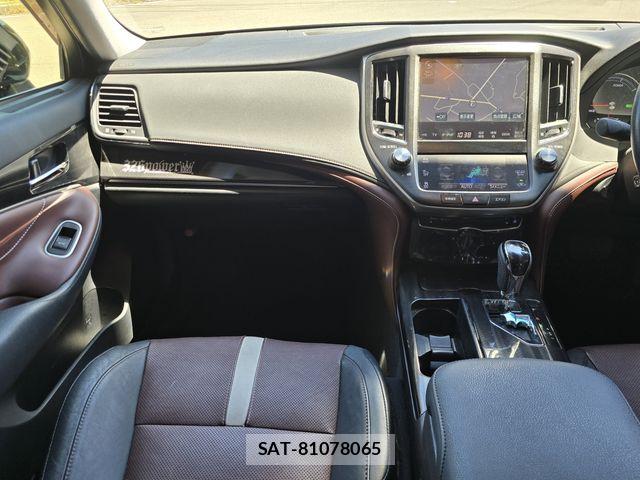 Toyota CROWN SEDAN 2015-10 7875918-18